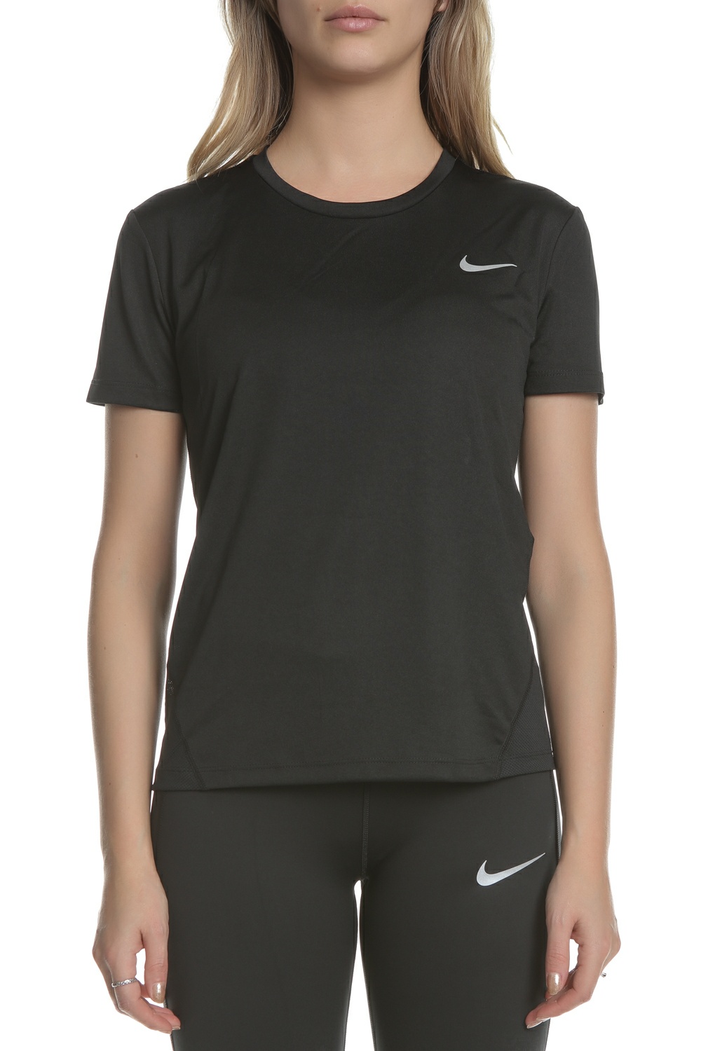 NIKE – Γυναικεία κοντομάνικη μπλούζα για τρέξιμο Nike Miler μαύρη